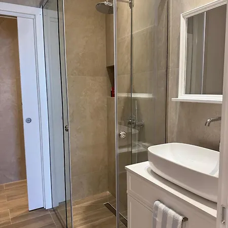 Appartamento Turquoise Pool Side Thymus *