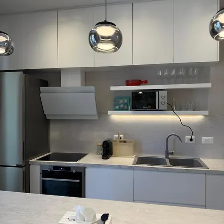 Appartamento Turquoise Pool Side Thymus *