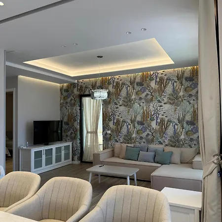 Turquoise Pool Side Thymus Appartamento Himare