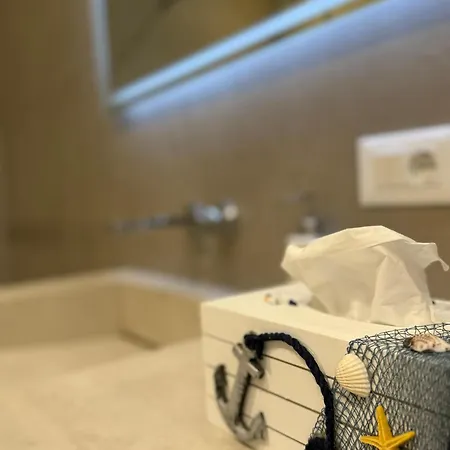 Appartamento Turquoise Pool Side Thymus *